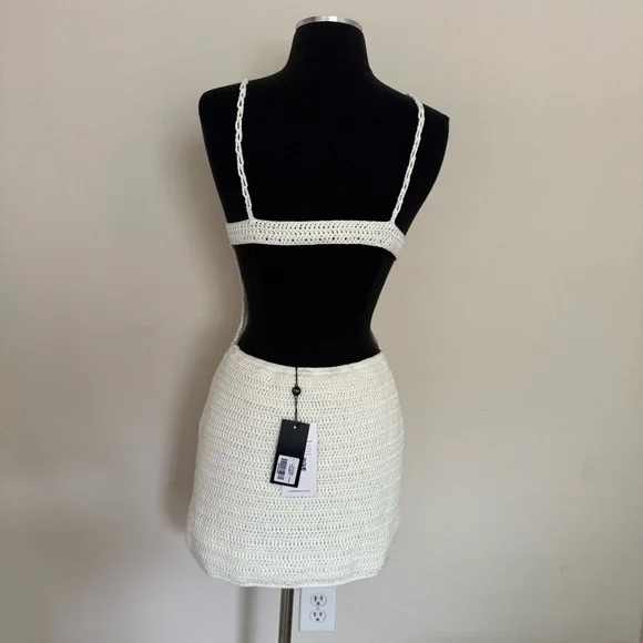 Tiger Mist Tory White Crochet Mini Dress Size Small - Picture 4 of 7